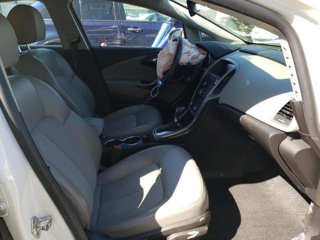 Photo 4 VIN: 1G4PP5SK0D4219198 - BUICK VERANO 