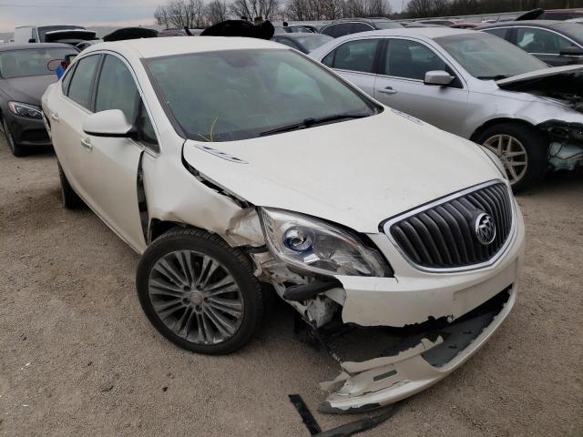 Photo 0 VIN: 1G4PP5SK0D4221808 - BUICK VERANO 