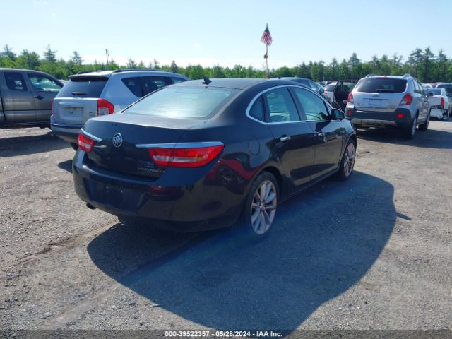 Photo 3 VIN: 1G4PP5SK0D4240147 - BUICK VERANO 