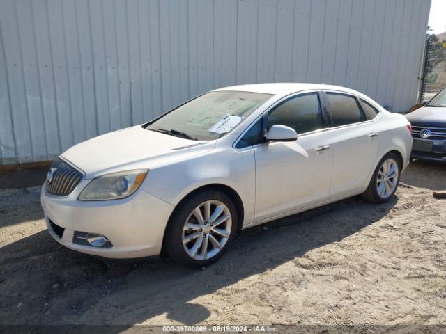 Photo 1 VIN: 1G4PP5SK0E4134136 - BUICK VERANO 