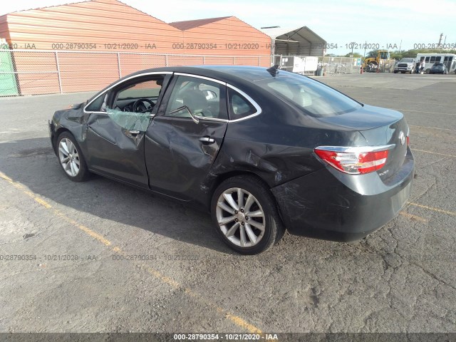 Photo 2 VIN: 1G4PP5SK0E4135867 - BUICK VERANO 