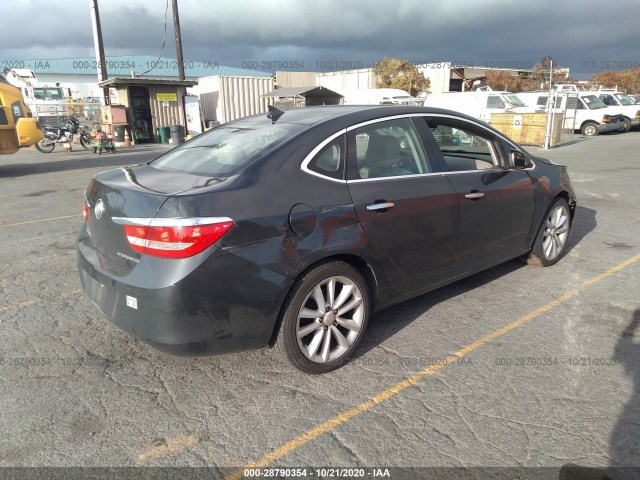 Photo 3 VIN: 1G4PP5SK0E4135867 - BUICK VERANO 