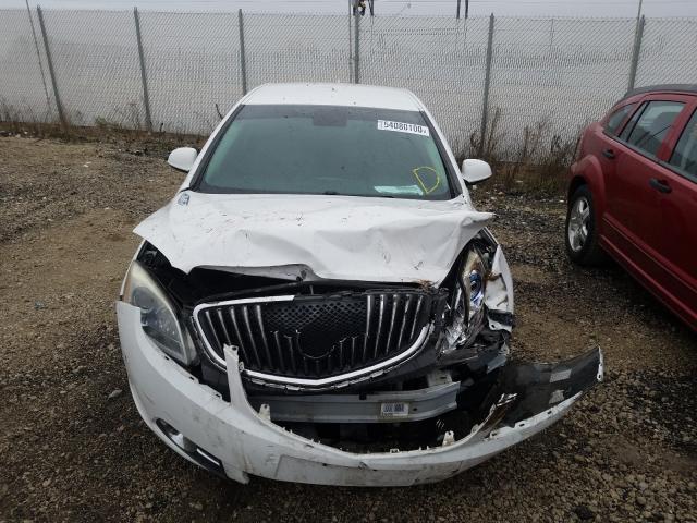 Photo 8 VIN: 1G4PP5SK0E4142768 - BUICK VERANO 