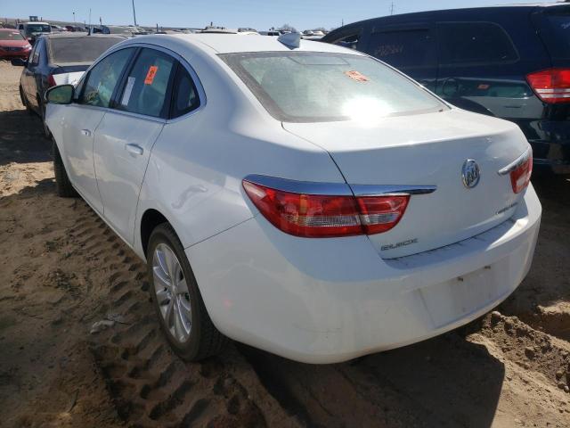 Photo 2 VIN: 1G4PP5SK0F4136566 - BUICK VERANO 