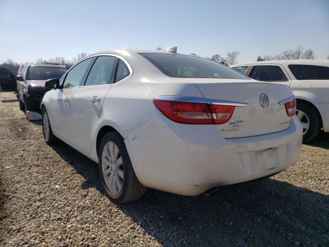 Photo 2 VIN: 1G4PP5SK0F4138561 - BUICK VERANO 