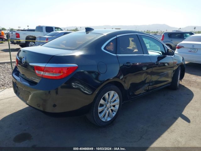 Photo 3 VIN: 1G4PP5SK0F4164206 - BUICK VERANO 