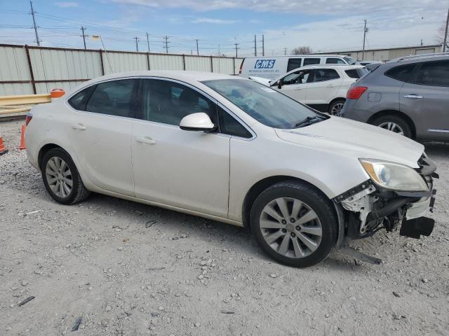 Photo 3 VIN: 1G4PP5SK0F4218250 - BUICK VERANO 