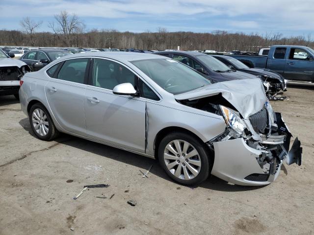 Photo 3 VIN: 1G4PP5SK0F4218779 - BUICK VERANO 