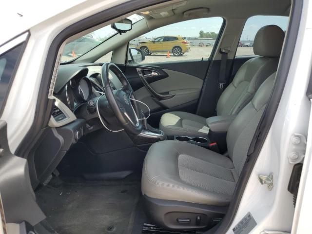 Photo 6 VIN: 1G4PP5SK0G4101589 - BUICK VERANO 