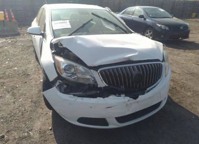 Photo 5 VIN: 1G4PP5SK0G4101611 - BUICK VERANO 