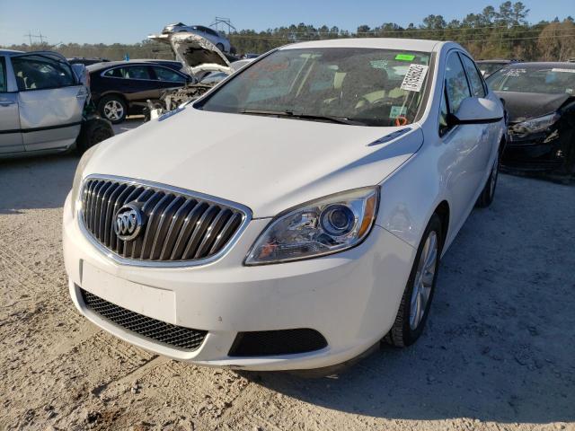 Photo 1 VIN: 1G4PP5SK0G4112673 - BUICK VERANO 