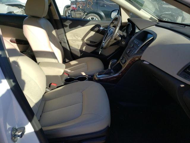 Photo 4 VIN: 1G4PP5SK0G4112673 - BUICK VERANO 