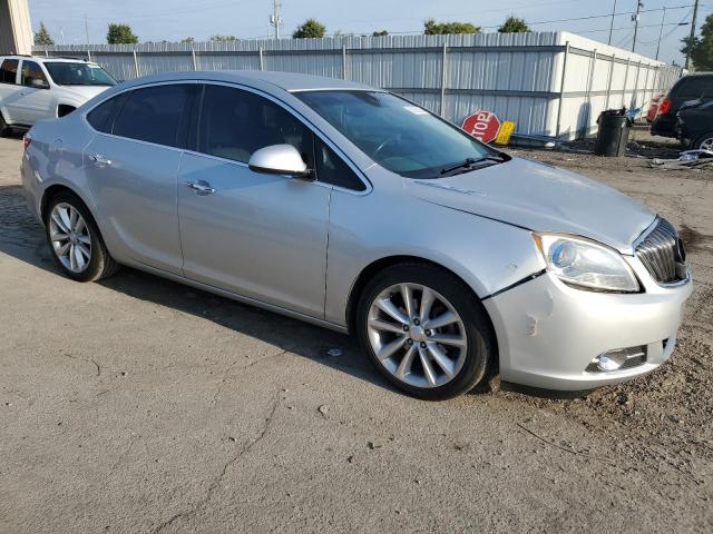 Photo 3 VIN: 1G4PP5SK1C4112515 - BUICK VERANO 