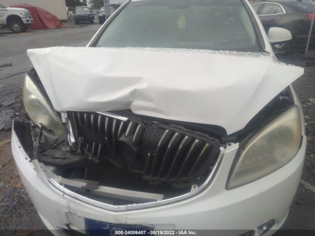 Photo 5 VIN: 1G4PP5SK1C4125281 - BUICK VERANO 