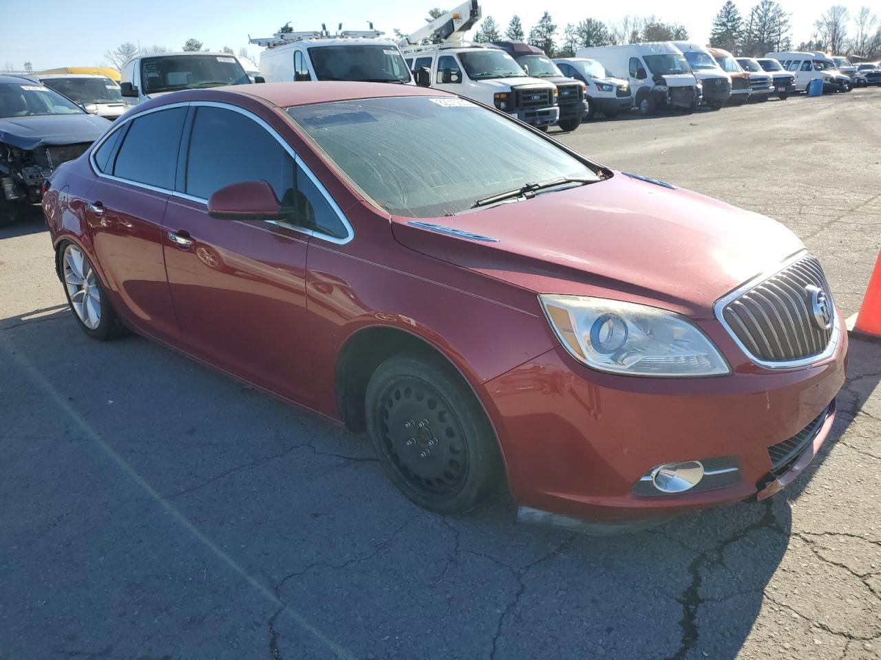 Photo 3 VIN: 1G4PP5SK1C4146552 - BUICK VERANO 