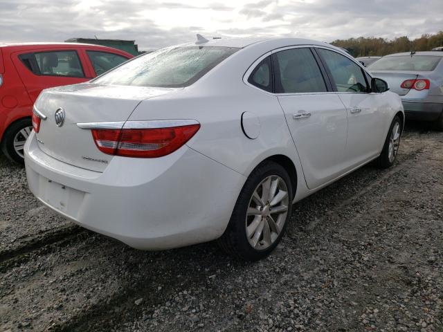 Photo 3 VIN: 1G4PP5SK1C4194844 - BUICK VERANO 