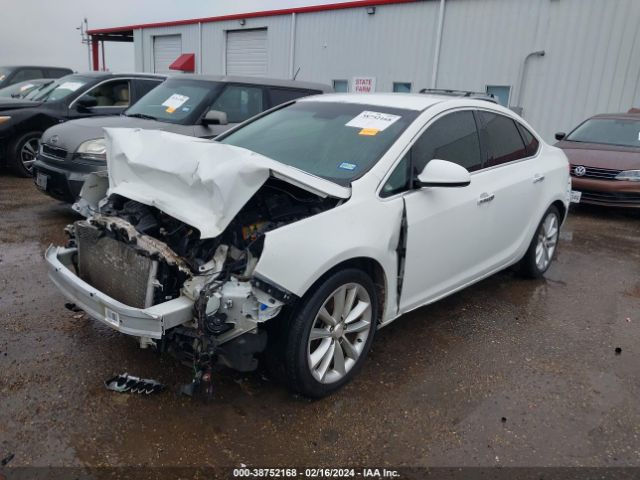 Photo 1 VIN: 1G4PP5SK1C4211156 - BUICK VERANO 