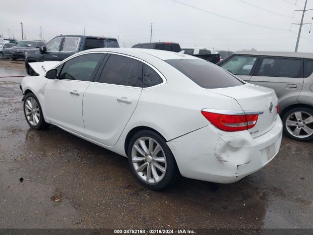 Photo 2 VIN: 1G4PP5SK1C4211156 - BUICK VERANO 