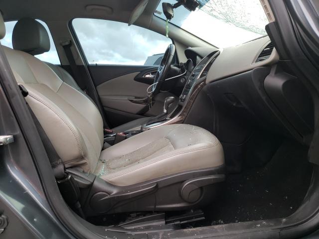 Photo 4 VIN: 1G4PP5SK1D4112483 - BUICK VERANO 