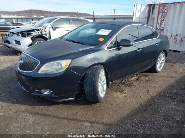 Photo 1 VIN: 1G4PP5SK1D4114606 - BUICK VERANO 