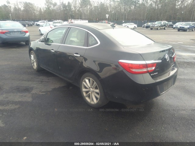 Photo 2 VIN: 1G4PP5SK1D4152465 - BUICK VERANO 