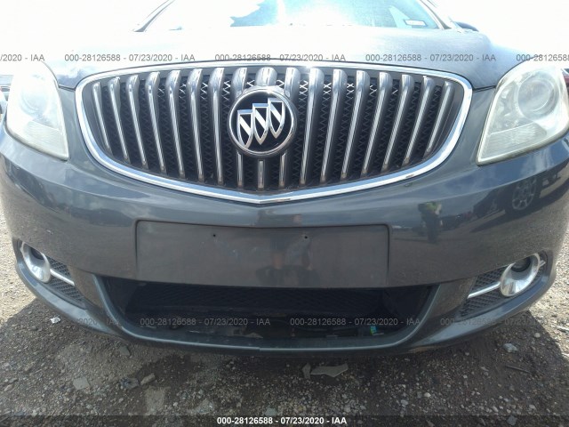 Photo 5 VIN: 1G4PP5SK1D4155589 - BUICK VERANO 