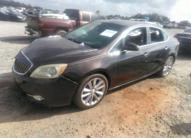 Photo 1 VIN: 1G4PP5SK1D4180010 - BUICK VERANO 