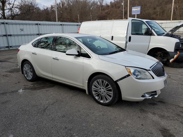 Photo 3 VIN: 1G4PP5SK1D4197163 - BUICK VERANO 