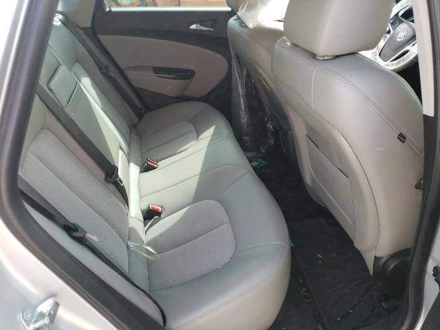 Photo 5 VIN: 1G4PP5SK1D4243719 - BUICK VERANO 