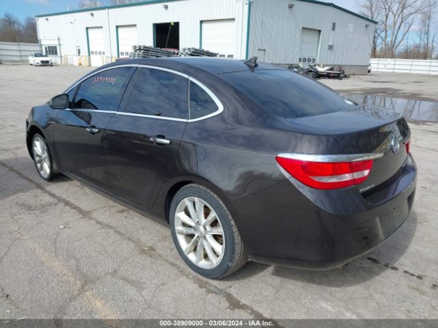 Photo 2 VIN: 1G4PP5SK1D4248449 - BUICK VERANO 