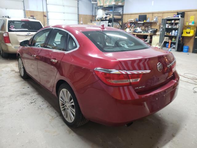 Photo 2 VIN: 1G4PP5SK1D4252470 - BUICK VERANO 