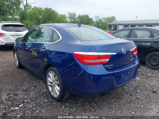 Photo 2 VIN: 1G4PP5SK1E4104322 - BUICK VERANO 