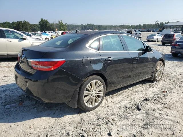 Photo 2 VIN: 1G4PP5SK1E4132086 - BUICK VERANO 