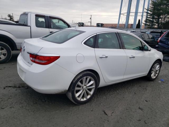 Photo 2 VIN: 1G4PP5SK1E4197634 - BUICK VERANO 