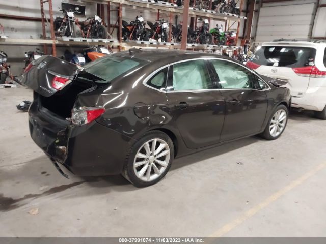 Photo 3 VIN: 1G4PP5SK1F4110199 - FORD FUSION 