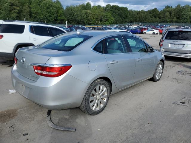 Photo 2 VIN: 1G4PP5SK1F4218998 - BUICK VERANO 