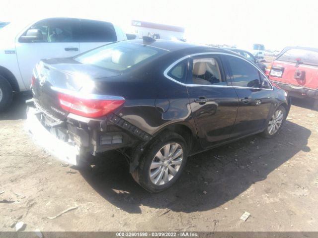 Photo 3 VIN: 1G4PP5SK1G4102122 - BUICK VERANO 