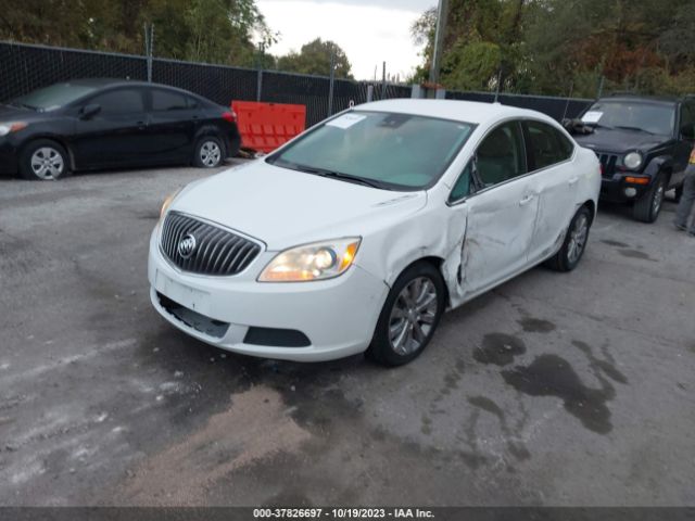 Photo 1 VIN: 1G4PP5SK1G4124363 - BUICK VERANO 