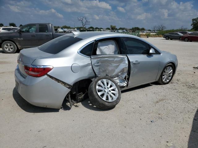 Photo 2 VIN: 1G4PP5SK1G4125934 - BUICK VERANO 