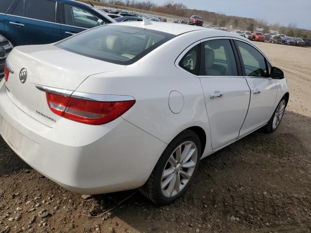 Photo 2 VIN: 1G4PP5SK2C4138248 - BUICK VERANO 