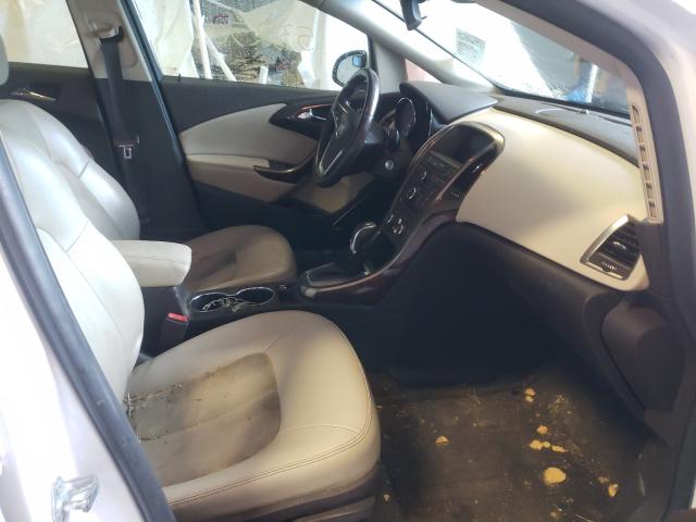 Photo 4 VIN: 1G4PP5SK2C4148018 - BUICK VERANO 