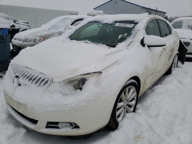 Photo 1 VIN: 1G4PP5SK2C4175462 - BUICK VERANO 