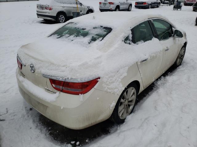 Photo 3 VIN: 1G4PP5SK2C4175462 - BUICK VERANO 