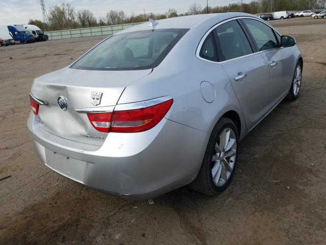 Photo 3 VIN: 1G4PP5SK2D4105901 - BUICK VERANO 