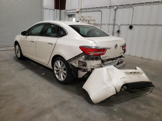 Photo 2 VIN: 1G4PP5SK2D4108345 - BUICK VERANO 