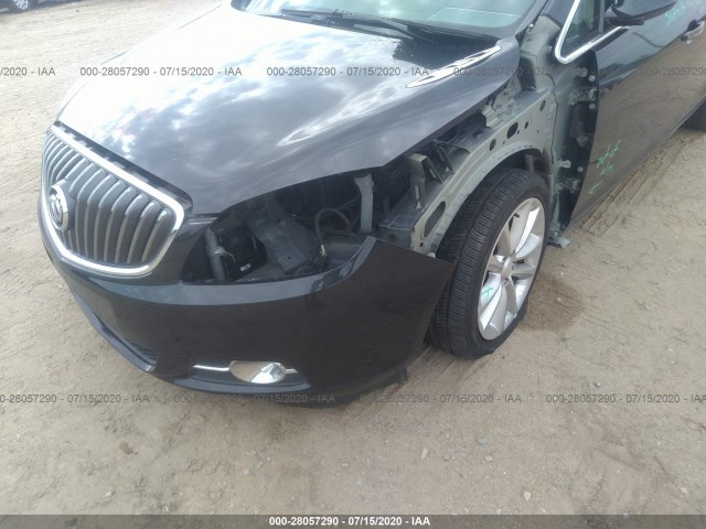 Photo 5 VIN: 1G4PP5SK2D4119930 - BUICK VERANO 