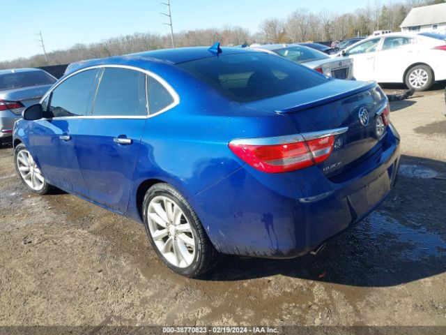 Photo 2 VIN: 1G4PP5SK2D4122634 - BUICK VERANO 