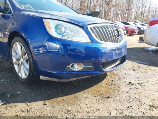 Photo 5 VIN: 1G4PP5SK2D4122634 - BUICK VERANO 