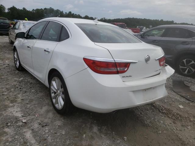 Photo 2 VIN: 1G4PP5SK2D4133455 - BUICK VERANO 