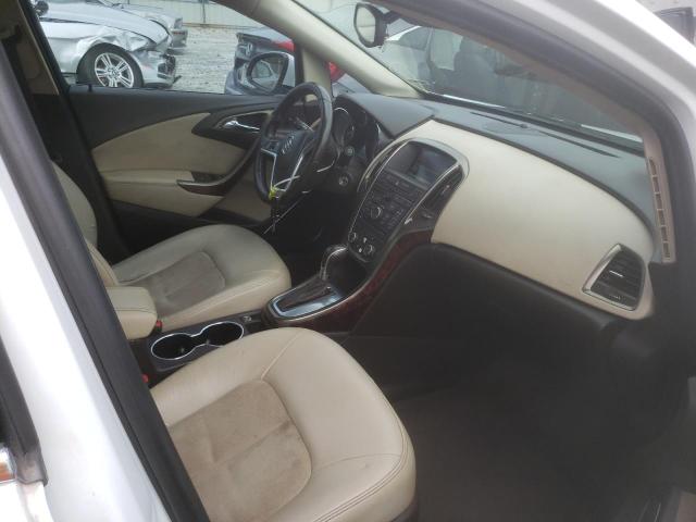 Photo 4 VIN: 1G4PP5SK2D4133455 - BUICK VERANO 